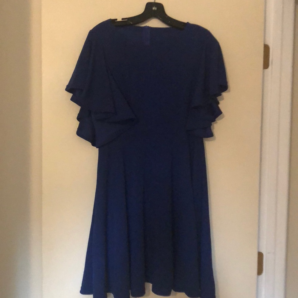 Pretty dark blue dress